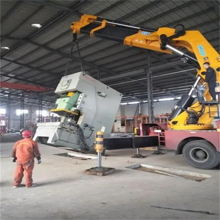 张家口宣化80吨折臂吊车出租附近电话