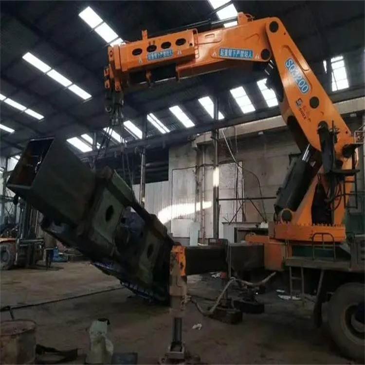 张家口宣化130吨折臂吊车出租吊机租赁附近电话